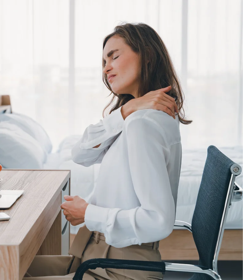 woman with neck pain in Greenville SC